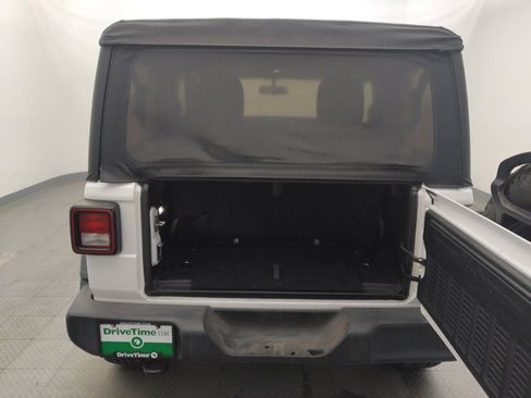 Used 2018 Jeep Wrangler Sport image 29