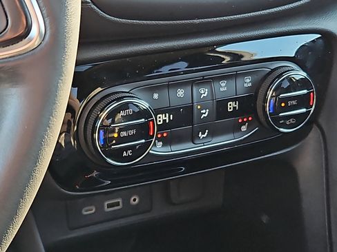 Certified 2021 Buick Encore GX Select w/ Advanced Technology Package image 16