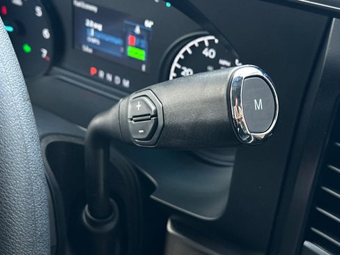 New 2026 Ford F250 XL w/ XL Chrome Package image 19