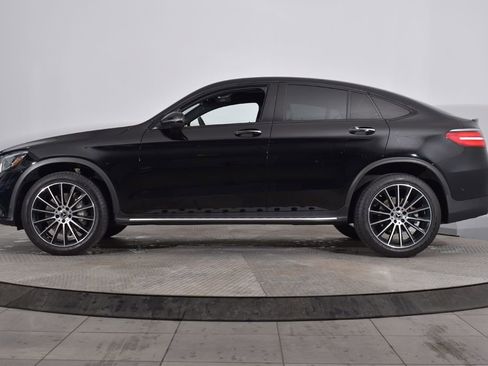 Used 2018 Mercedes-Benz GLC 300 4MATIC Coupe image 2
