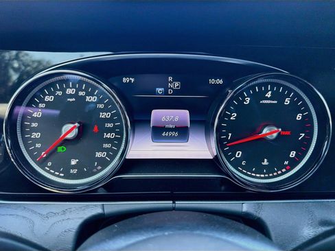 Used 2019 Mercedes-Benz E 450 4MATIC Coupe image 40