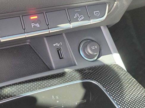 Certified 2025 Audi SQ5 Premium Plus AWD/4WD image 30