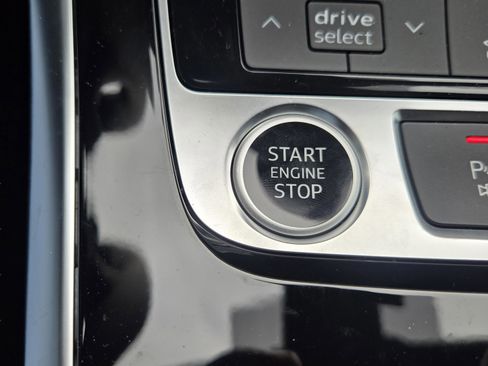 New 2026 Audi Q7 3.0T Premium image 14