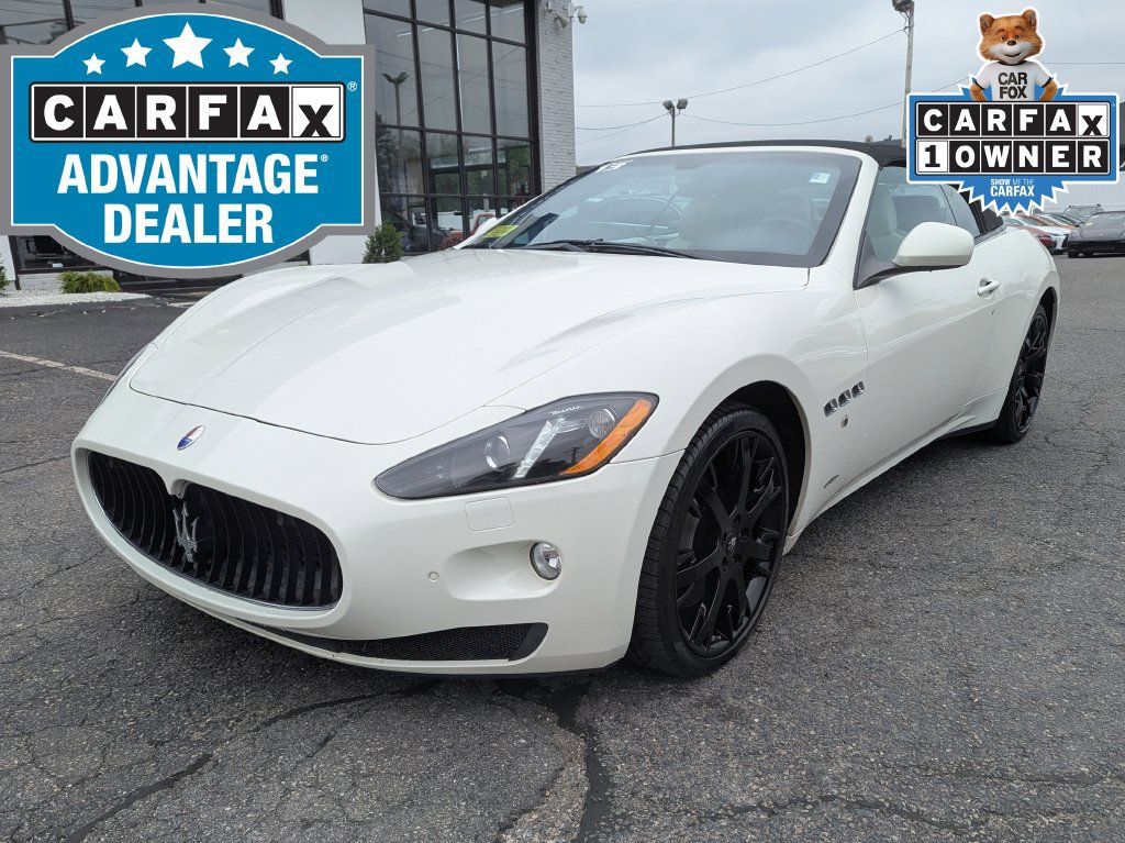 Used 2013 Maserati GranTurismo Convertible RWD image 2