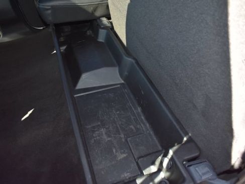 Used 2016 Ford F250 Lariat w/ Lariat Ultimate Package AWD/4WD image 40