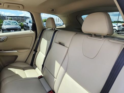 Used 2015 Volvo XC60 T6 Platinum AWD/4WD image 25