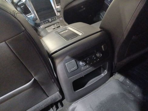 Used 2017 Chevrolet Tahoe LT image 23