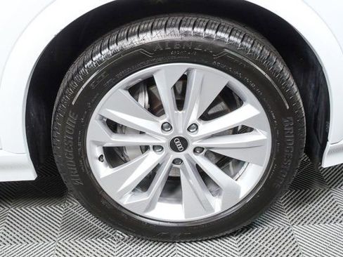 Certified 2025 Audi Q6 e-tron Premium Plus w/ Premium Plus image 39