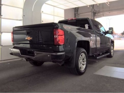 Used 2017 Chevrolet Silverado 1500 LT w/ Max Trailering Package AWD/4WD image 2
