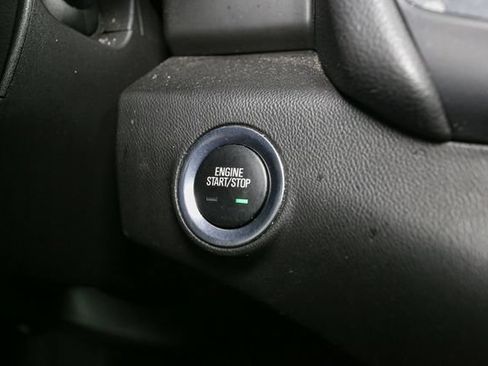 Used 2024 GMC Terrain SLT AWD/4WD image 27