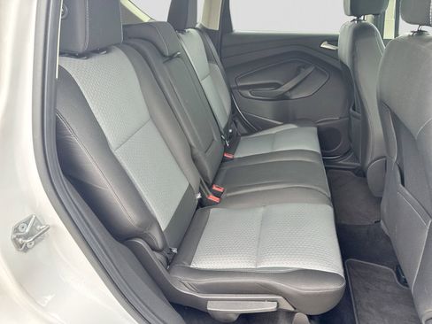 Used 2017 Ford Escape SE FWD image 21