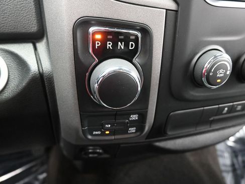 Used 2017 RAM 1500 Express image 26