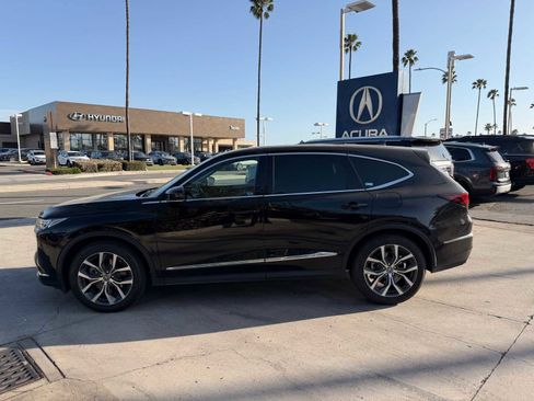 Used 2023 Acura MDX FWD w/ Technology Package image 2