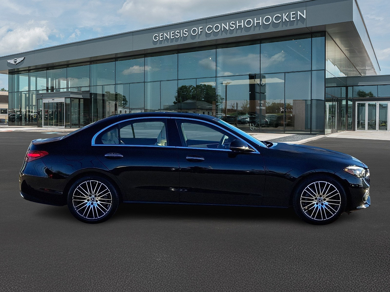 Used 2024 Mercedes-Benz C 300 4MATIC Sedan image 7