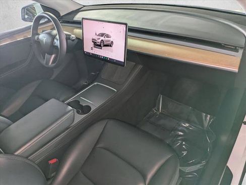 Used 2023 Tesla Model Y Long Range AWD/4WD image 22