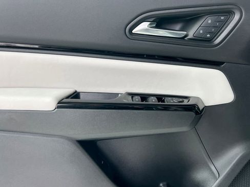 New 2025 Honda Prologue Touring image 14