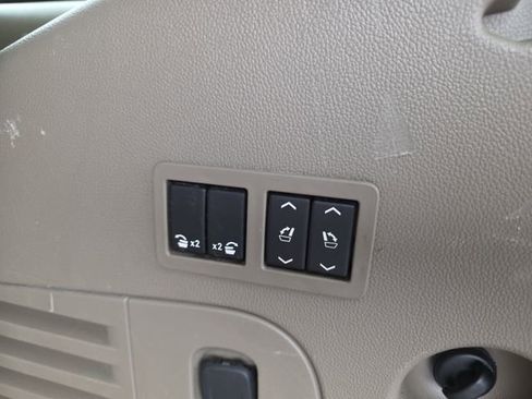 Used 2019 Chevrolet Tahoe LT w/ Luxury Package image 48