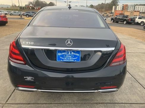 Used 2020 Mercedes-Benz S 450 Sedan image 4