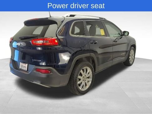 Used 2016 Jeep Cherokee Limited AWD/4WD image 7