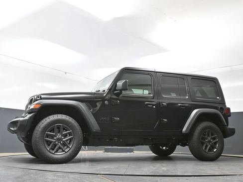 New 2026 Jeep Wrangler Unlimited Sport AWD/4WD image 40