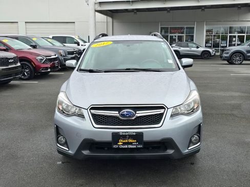 Used 2017 Subaru Crosstrek 2.0i Premium AWD/4WD image 10