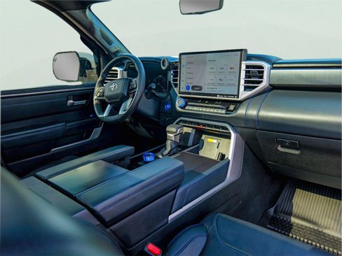 Used 2022 Toyota Tundra Platinum RWD image 13