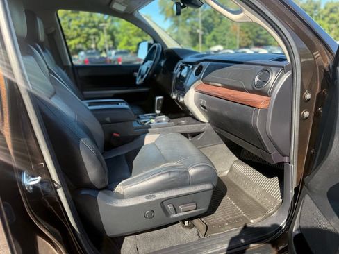 Certified 2021 Toyota Tundra Limited w/ Limited Premium Package AWD/4WD image 23