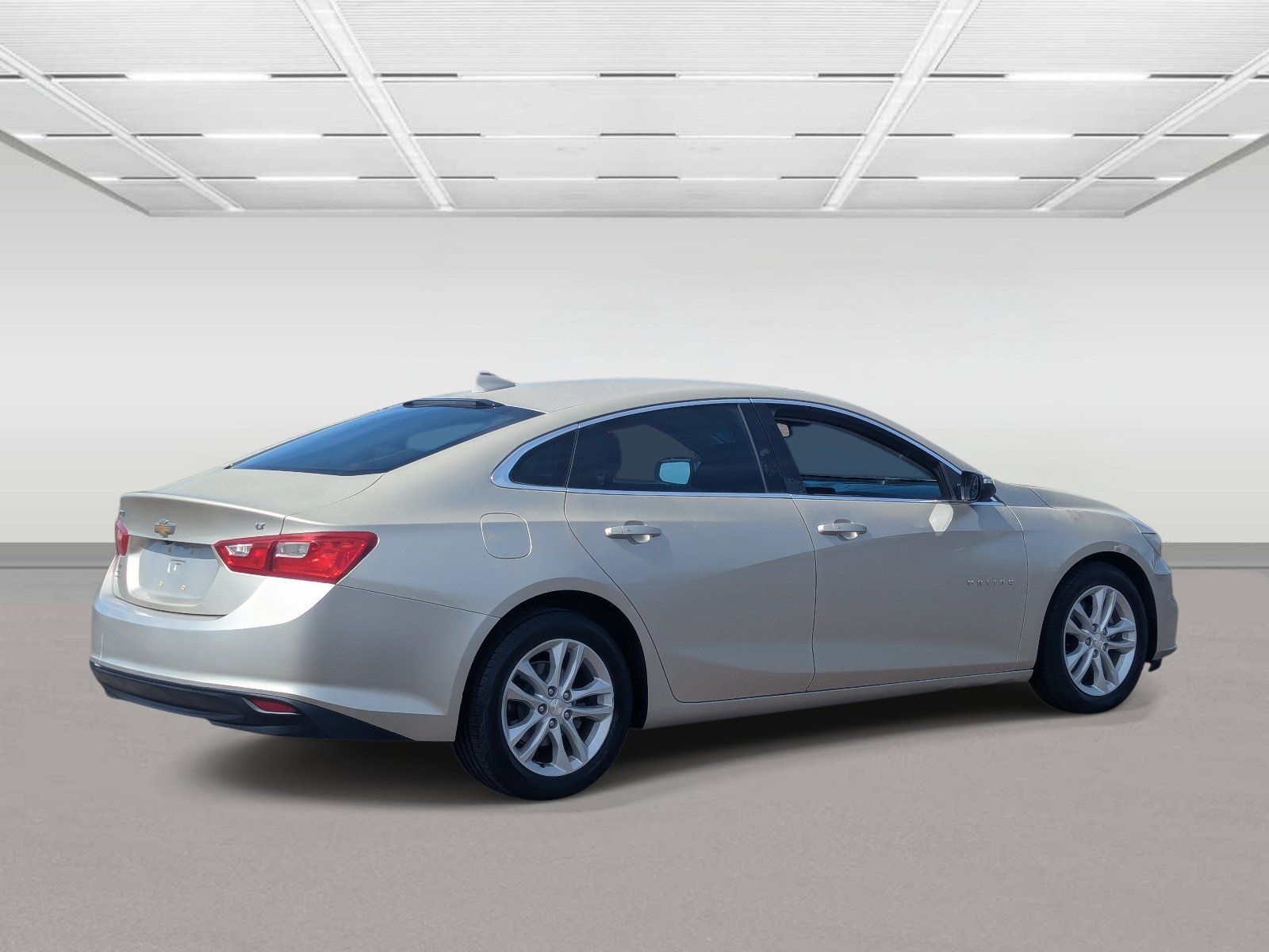 Used 2016 Chevrolet Malibu LT FWD image 5