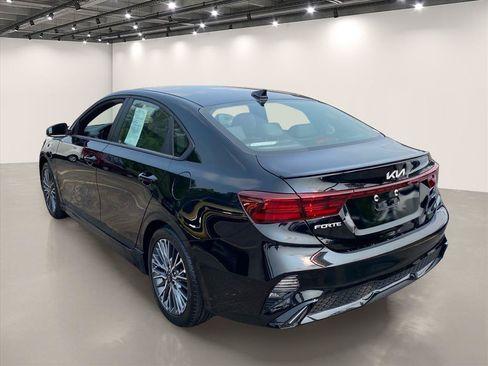 Certified 2024 Kia Forte GT-Line FWD image 6