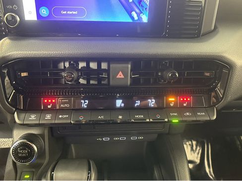 Used 2025 Toyota Land Cruiser image 29