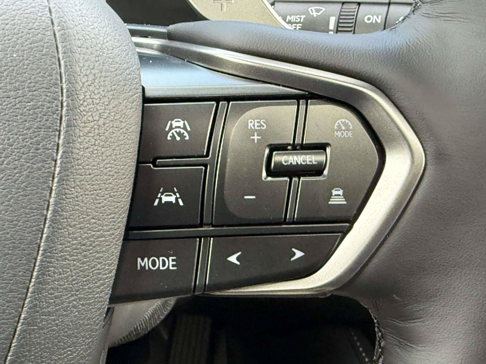 New 2026 Lexus RX 450h AWD w/ Convenience Package image 17