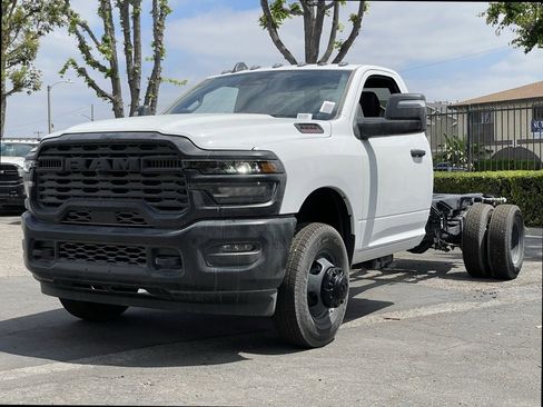 New 2025 RAM 3500 Tradesman image 2