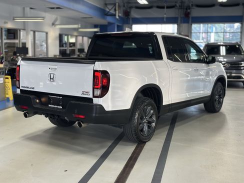 Used 2023 Honda Ridgeline Sport image 4