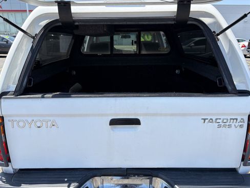 Used 2002 Toyota Tacoma 4x4 Double Cab image 15