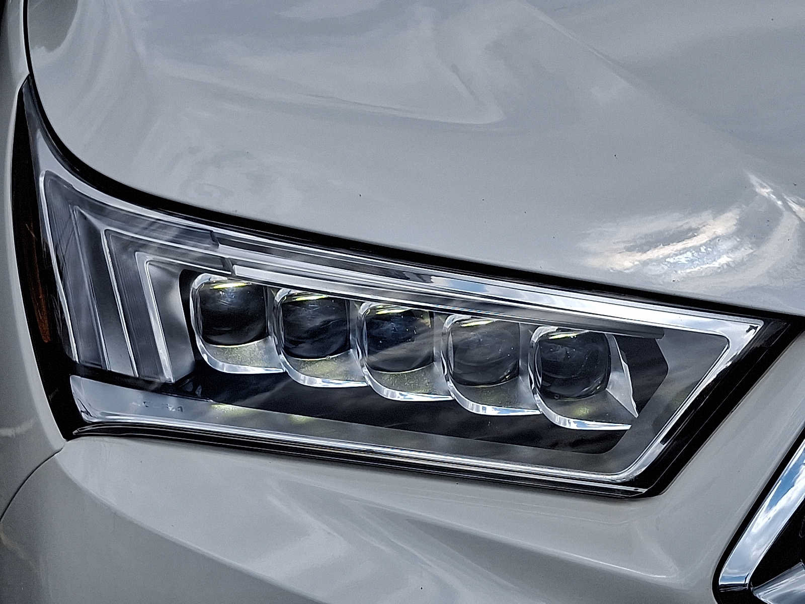 Used 2020 Acura MDX w/ Technology Package AWD/4WD image 9