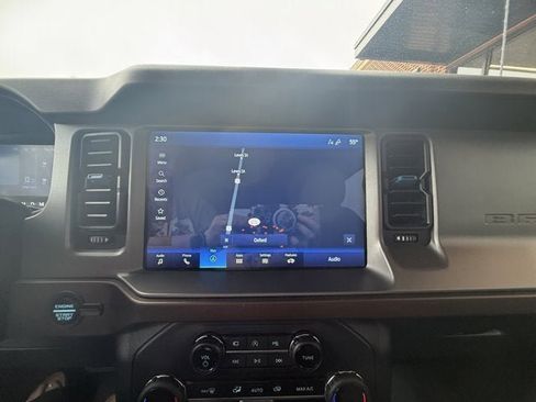 Used 2023 Ford Bronco Outer Banks AWD/4WD image 29