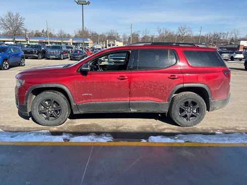 Used 2022 GMC Acadia AT4 w/ Preferred Package image 10