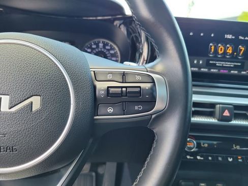 Certified 2022 Kia K5 GT FWD image 19