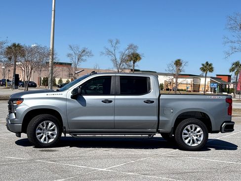 Used 2026 Chevrolet Silverado 1500 Custom image 24