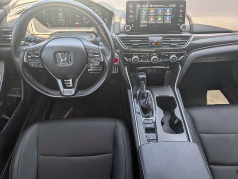 Used 2022 Honda Accord Sport image 9