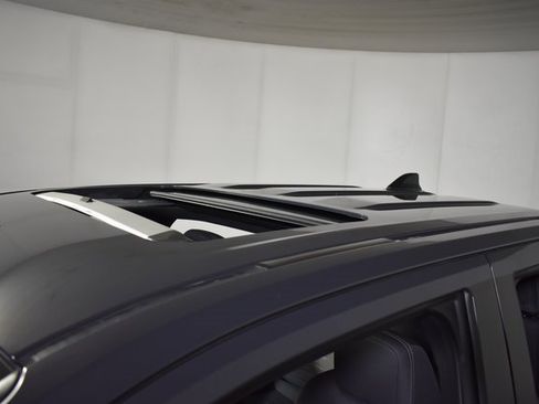 Used 2024 Toyota Tacoma TRD Off-Road image 45