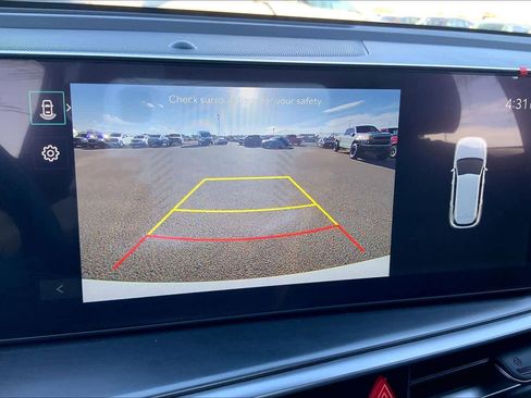 Certified 2025 Kia Sorento S image 54