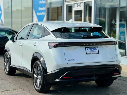 Used 2024 Nissan Ariya FWD image 34