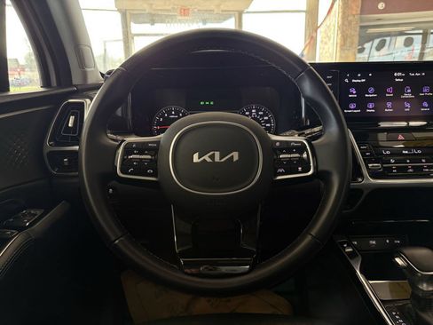 Used 2022 Kia Sorento SX FWD image 38