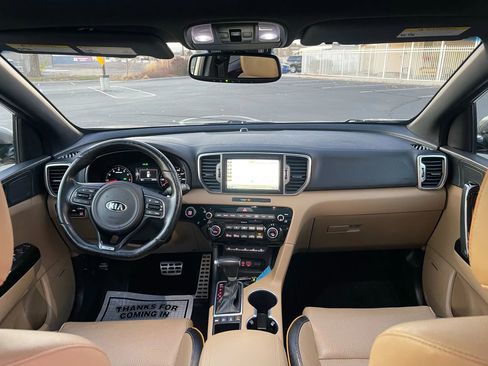 Used 2017 Kia Sportage SX image 40