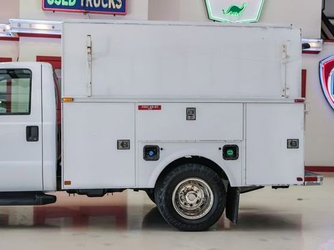 Used 2015 Ford F350 XL w/ Power Equipment Group image 14