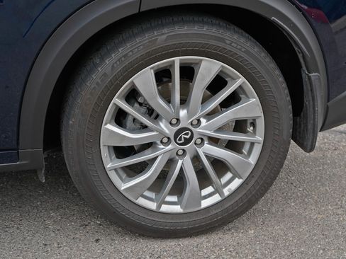 Used 2023 INFINITI QX50 Luxe AWD/4WD image 5