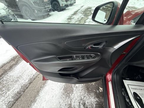 Used 2018 Buick Encore Preferred image 26