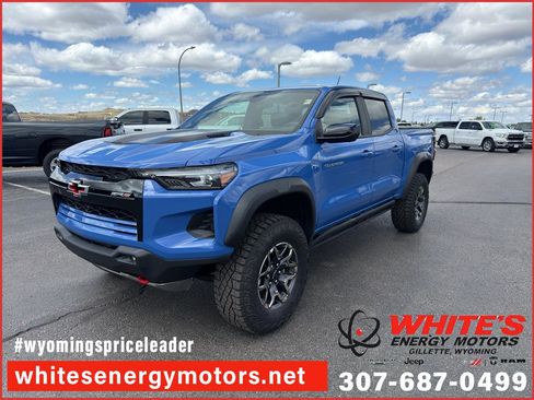 Used 2026 Chevrolet Colorado ZR2 w/ Technology Package AWD/4WD image 1
