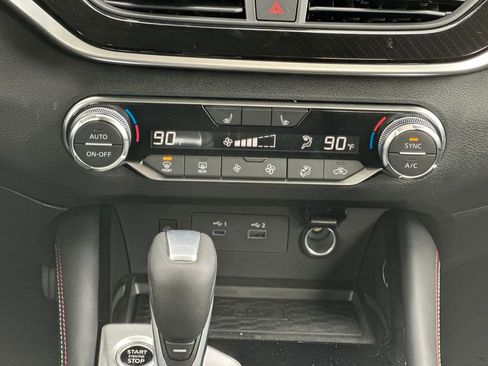 New 2025 Nissan Altima 2.5 SR w/ SR Premium Package image 21